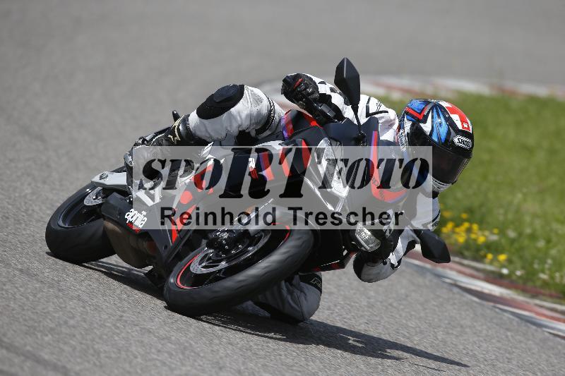 /Archiv-2024/29 12.06.2024 MOTO.CH Track Day ADR/Gruppe rot/15